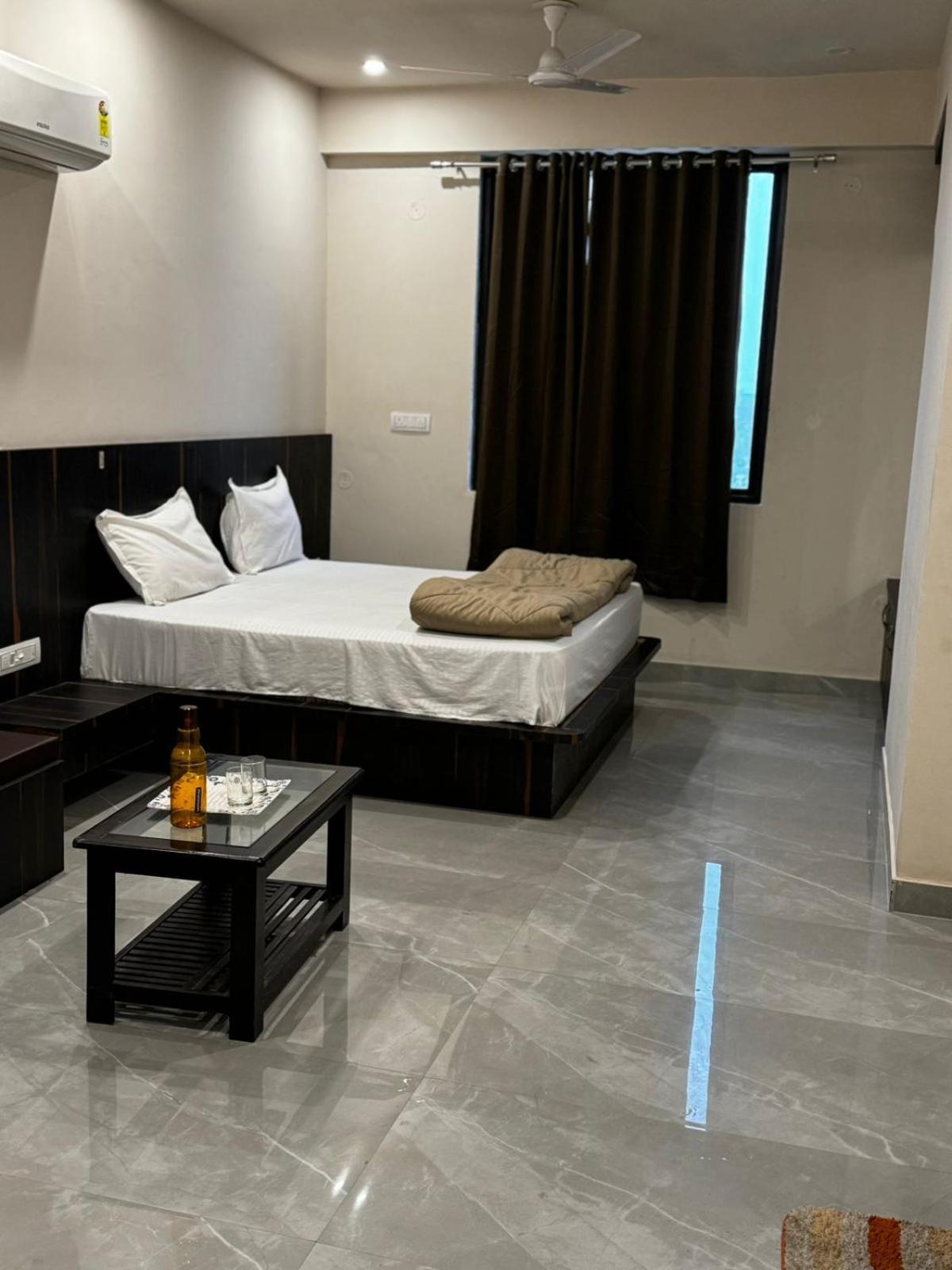 Hotel Karma Jaipur Eksteriør bilde
